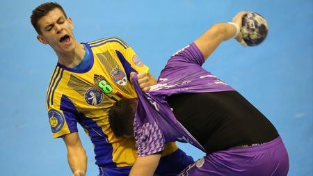 Potaissa Turda a pierdut la 8 goluri diferență cu Valur Reykjavik, în prima manșă a semifinalei Challenge Cup. "Cu toate că sunt prudent în previziuni, de data aceasta o să lansez o provocare cât se poate de serioasă jucătorilor"