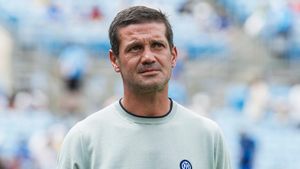 Inter a cheltuit 25.000.000 de euro pentru Chivu, imediat după întoarcerea din SUA