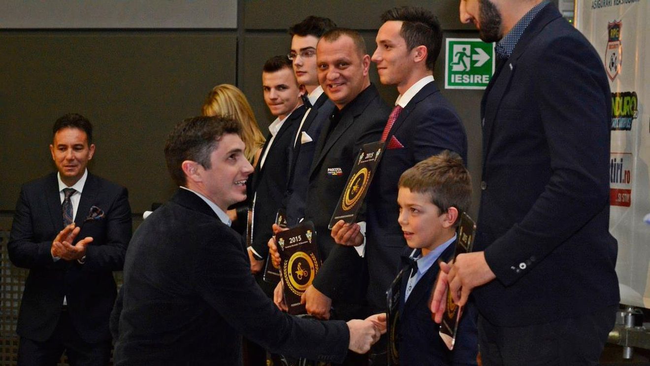 Mani Gyenes și Robi Mureșan, între laureații Galei Campionilor 2015 la motociclism
