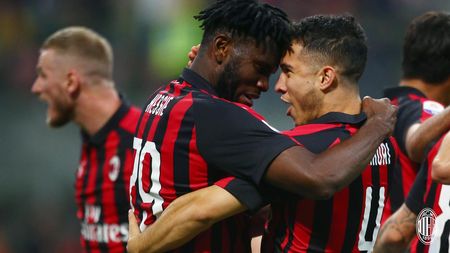 AC Milan continuă cursa pentru calificarea în Liga Campionilor. Victorie la limită cu Bologna, într-un meci cu trei eliminări. Moment incredibil: Gattuso a fost înjurat de un jucător și a decis să-l lase pe bancă