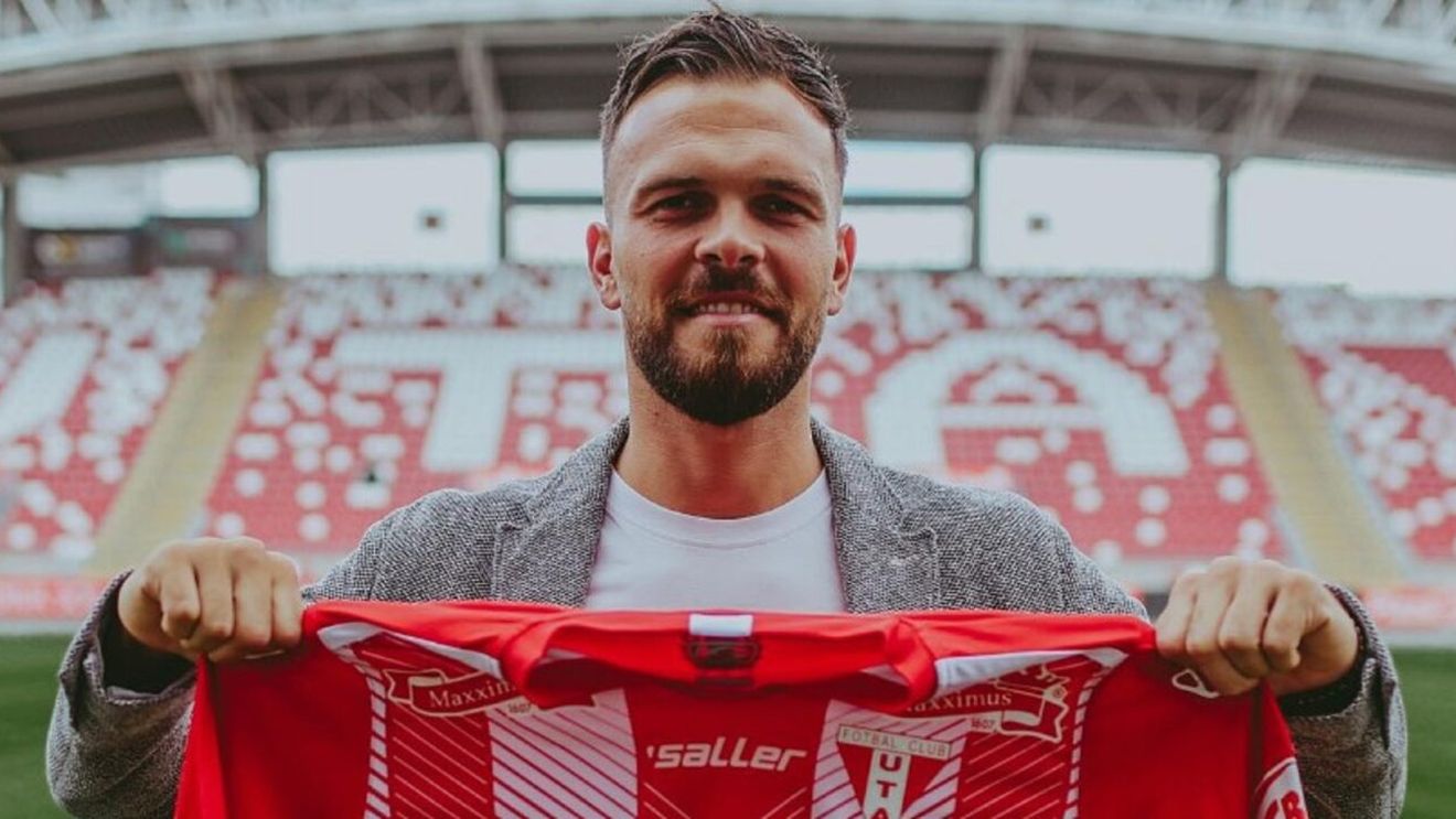 Orhan Ademi, primul elvețian din istoria celor de la UTA Arad, cucerit total de suporteri: „Nu mă așteptam, a fost impresionant!”