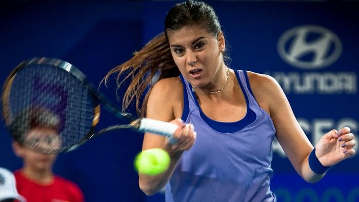 Sorana n-a dat mâna cu arbitrul!