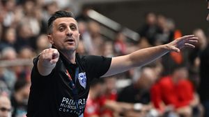 Selecționerul Buricea s-a calmat după anunțarea programului la Euro 2026: „E bine că am evitat Danemarca în primul meci”. EXCLUSIV