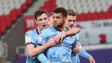 Încă un atacant transferat de CFR Cluj. A jucat pentru un club legendar din Anglia și are un trecut ruinat de accidentări | EXCLUSIV