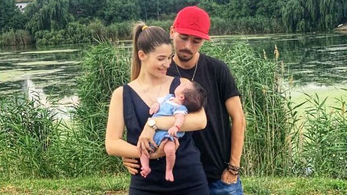 Patrick Petre a devenit tată la 25 de ani! Cum se descurcă fostul fotbalist de la Dinamo. „Nici el nu știe pe ce planetă e!”