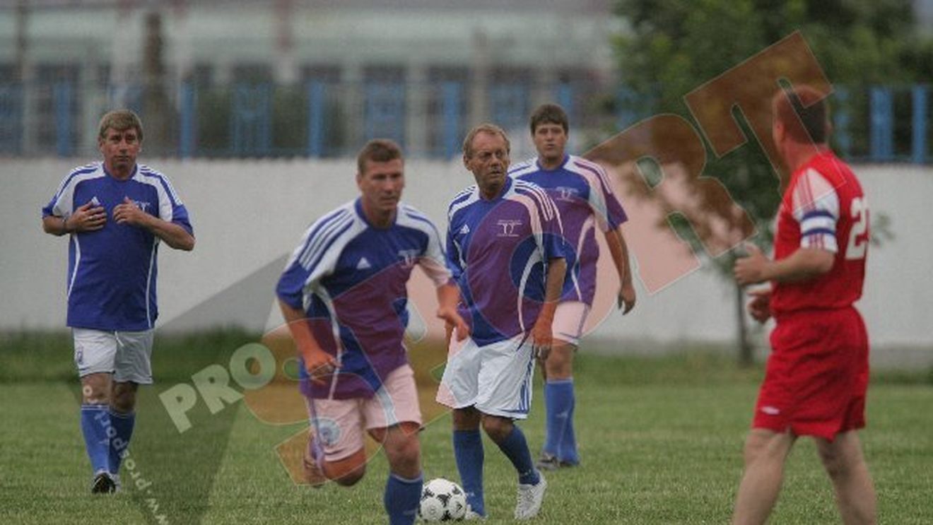 FOTO Craiova Maxima s-a întors în iarbă! Balaci și Cârțu au făcut show!