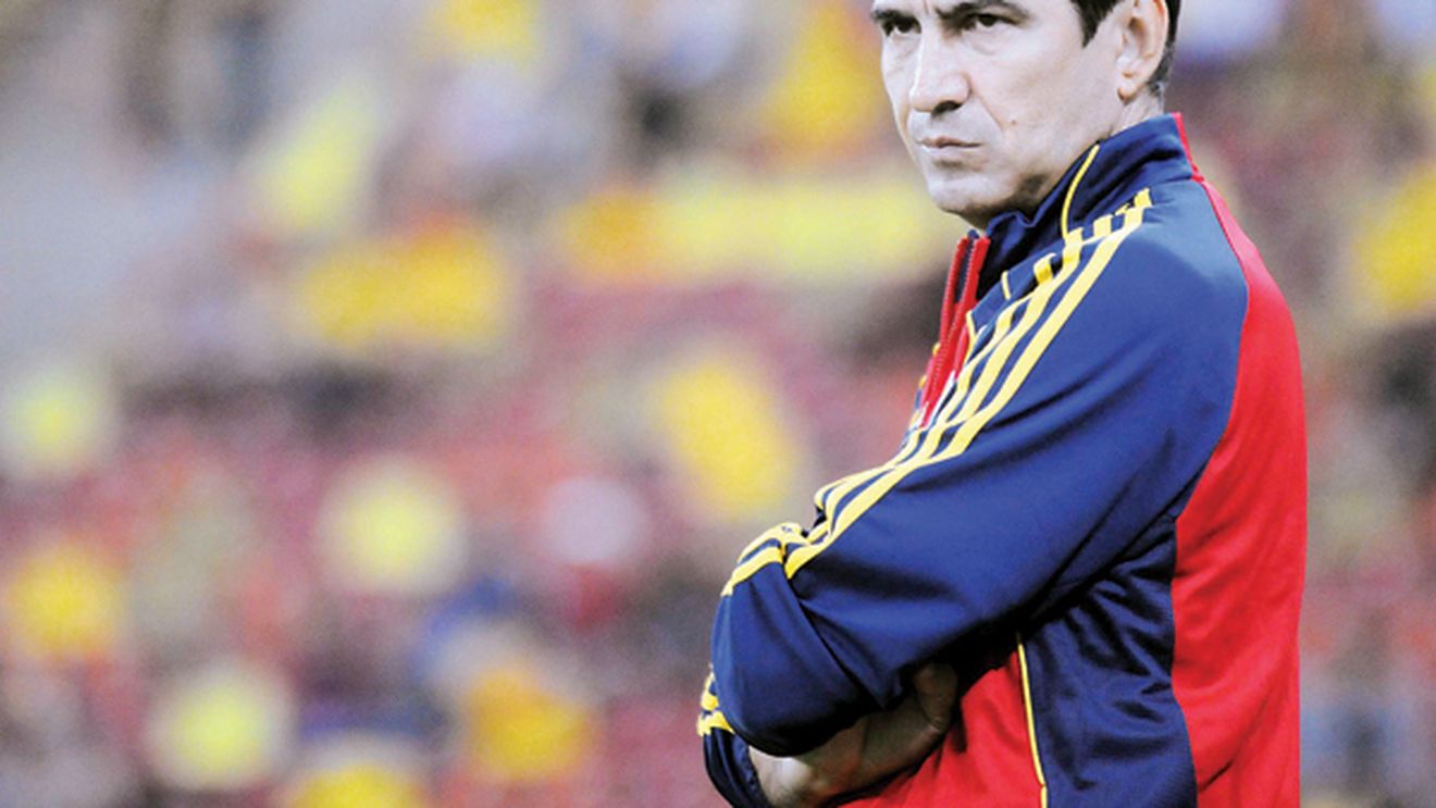 Pentru prima dată, Piți recunoaște că-și dorește jucători naturalizați:** "Sunt multe echipe care fac așa!" Un nume greu a fost pe lista selecționerului! Unde s-a blocat