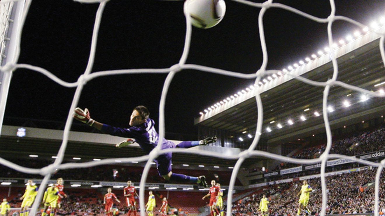 Steaua, subordonată!** Cauzele eșecului cu Liverpool