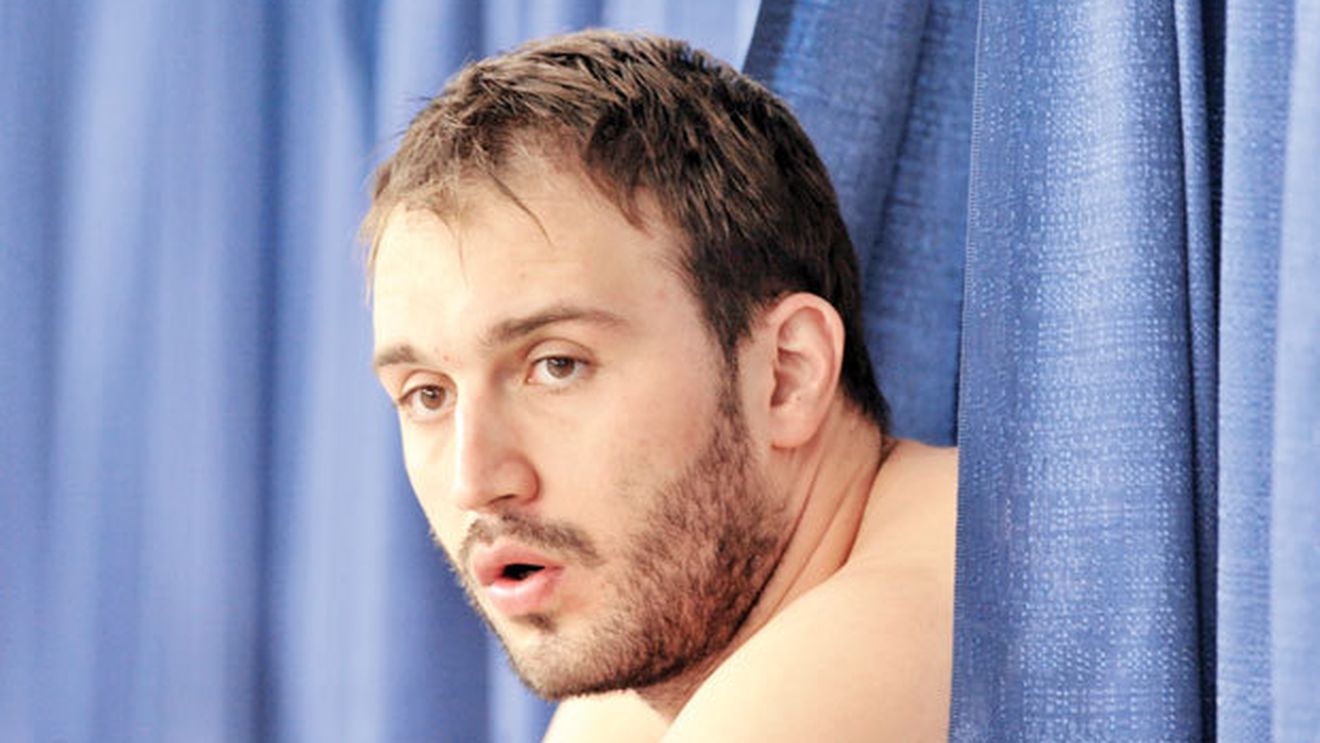 VIDEO Omul cu tricolorul la slip:** "David Copperfield" Bușilă a scos din apă steagul României, la finalul meciului cu Brazilia