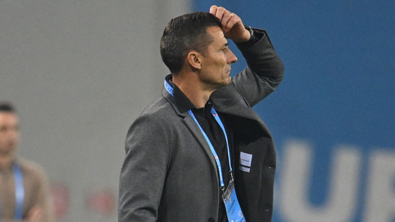 Gâlcă, discurs de o duritate fără precedent. Şi-a pus jucătorii la zid: „Unii nu au existat”