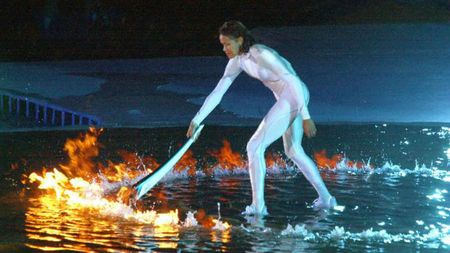 După 14 ani. Combinezonul purtat de Cathy Freeman la deschiderea Jocurilor Olimpice din 2000 a fost găsit