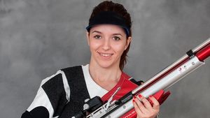 Laura Coman, un nou rezultat de excepție: medalie de aur la Cupa Mondială de la Guadalajara în proba de pușcă 10 metri a.c.