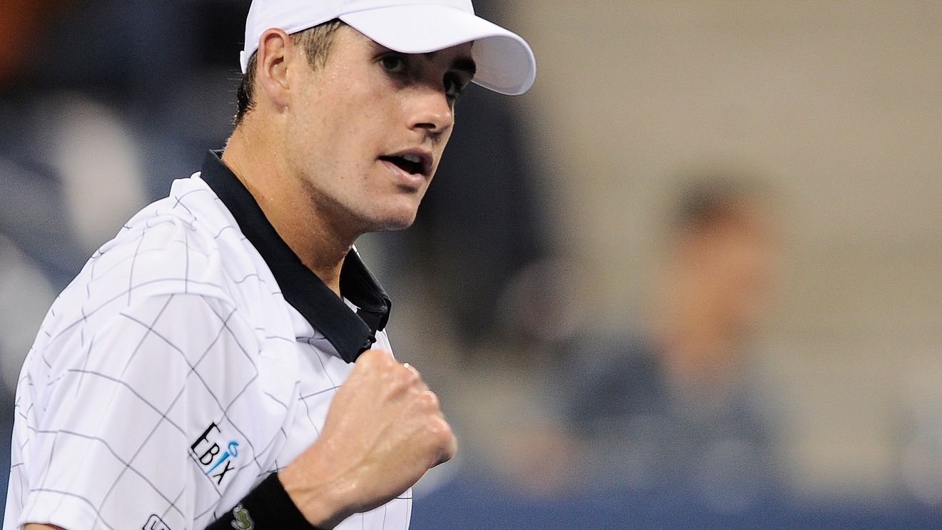 Drama uriașului John Isner. "Până în momentul în care am vorbit cu mama, cancerul îmi afectase deja familia"