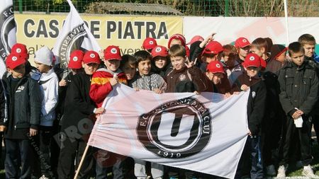 FOTO** "U" investește în viitor: a inaugurat o bază sportivă de 1 milion de euro!