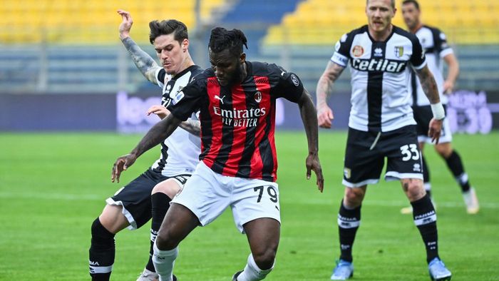 Nota primită de Dennis Man după eșecul suferit de Parma cu Milan: „N-a reușit să doboare apărarea adversă”