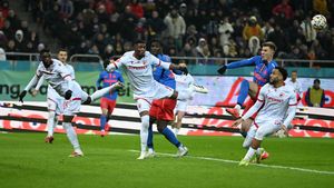 Kennedy Boateng debordează de optimism înainte de FCSB - Dinamo: „Suntem în formă şi o să dăm totul pe teren”