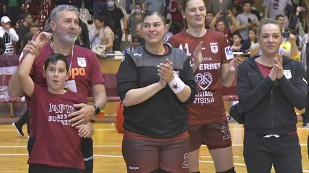 Oana Manea și-a anunțat retragerea după ce a devenit campioană cu Rapid: „Mă las din nou pe ușa din față!”