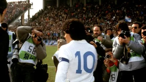 VIDEO Talent în stare pură! Maradona cântă ca un TENOR!
