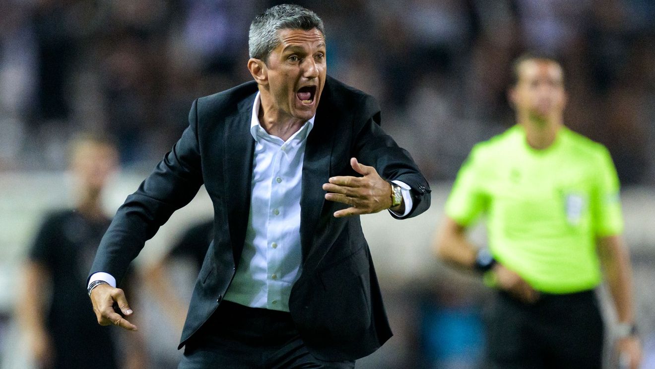 Răzvan Lucescu, strigăt de disperare înaintea partidei din Europa League: „Mă simt ca și cum aș fi la închisoare”