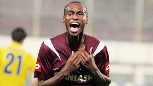 VIDEO EXCLUSIV | Ziua în care "demisia, demisia!" a primit un alt înțeles pe Giulești, iar Peseiro a fost păcălit spre binele lui! Ce credea antrenorul că-i strigau fanii furioși