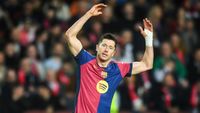 Lewandowski pleacă de la Barcelona. Gigantul din Europa i-a pus un salariu de 6.000.000 de euro pe masă