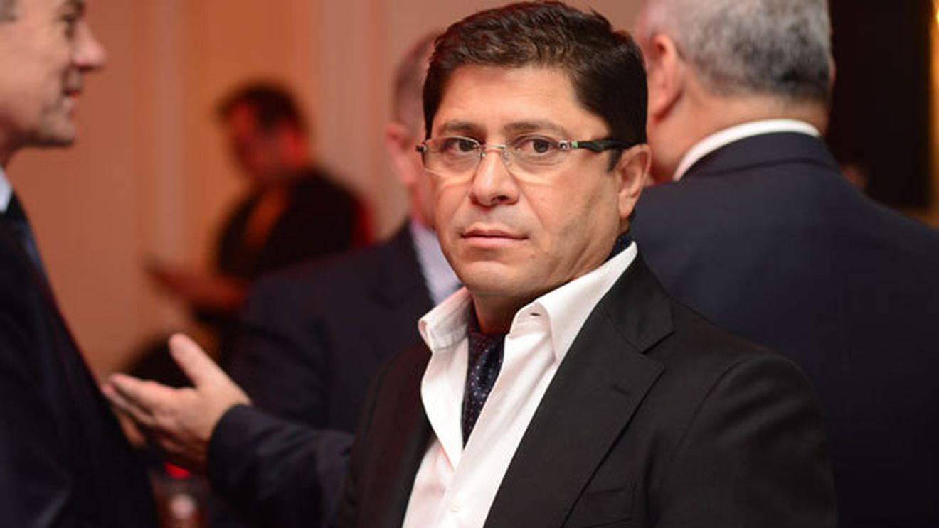 Omul care-i poate salva pe rapidiști a venit la meciul cu Steaua:** "Sunt în discuții cu domnul George Copos"