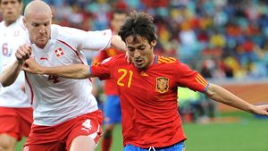 VIDEO** David Silva, la City pentru 34 de milioane de euro!