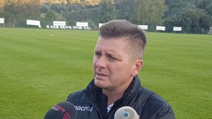 VIDEO Dusan Uhrin aruncă bomba: „Ne-ar plăcea să îl luăm pe Butean de la CFR” + Și Astra este pe fir! Ce împiedică transferul jucătorului EXCLUSIV
