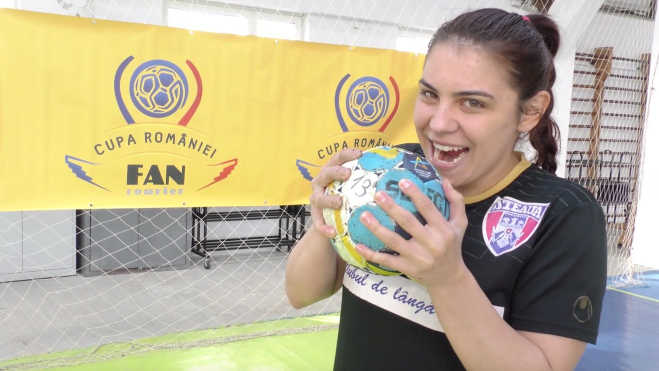 Ea e "Fiara" de la CSA Steaua! "Am ceva în comun cu Lăcătuș. Sunt rea în joc"