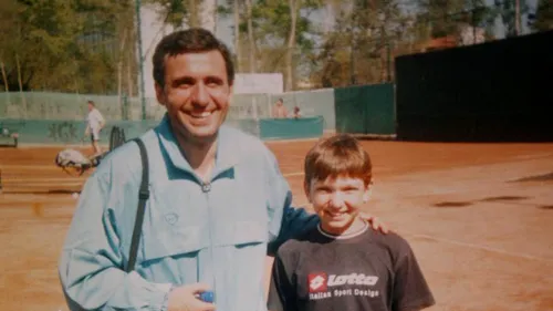 EXCLUSIV | Hagi exultă după calificarea Simonei Halep în finala de la Roland Garros. 