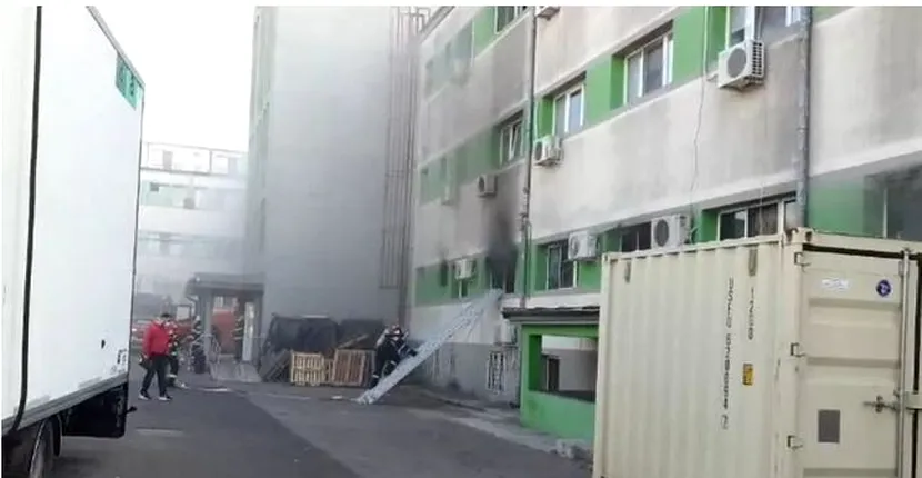VIDEO / Incendiu la Secția ATI de la Spitalul de Boli Infecțioase Constanța. Șapte persoane au murit.  Dosar penal pentru ucidere din culpă