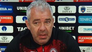 Jorge Costa, înaintea meciului UTA - Gaz Metan: „Din cer primim ploaie, zăpadă...”