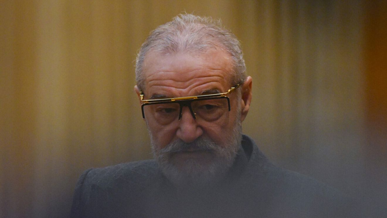 Gigi Becali a decis! Cum va arăta primul „11” pentru FCSB - Farul