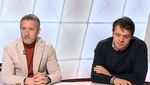 Au sărit scântei în studio! Mihai Stoica și Victor Angelescu, dialog despre Radu Petrescu: „Cel mai anti-rapidist arbitru” versus „E ceferist, i-a facut campioni!”