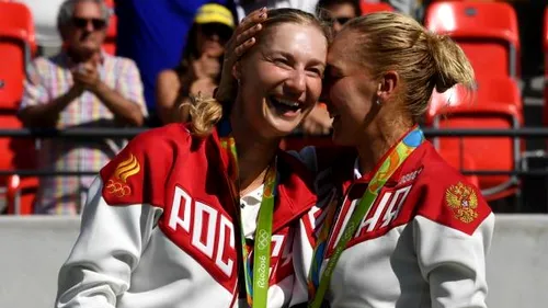 Rio 2016 | Ekaterina Makarova și Elena Vesnina au câștigat medalia de aur la dublu în proba de tenis. Legendara Martina Hingis, argint alături de Timea Bacsinszky