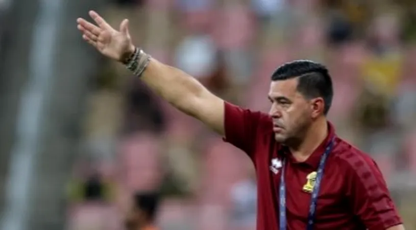 Cosmin Contra, furios! A pierdut 0-2 cu tehnologia VAR, iar Al Ittihad cere arbitrii străini. Ajung Ovidiu Hațegan și Istvan Kovacs să conducă din nou meciuri în Arabia Saudită?