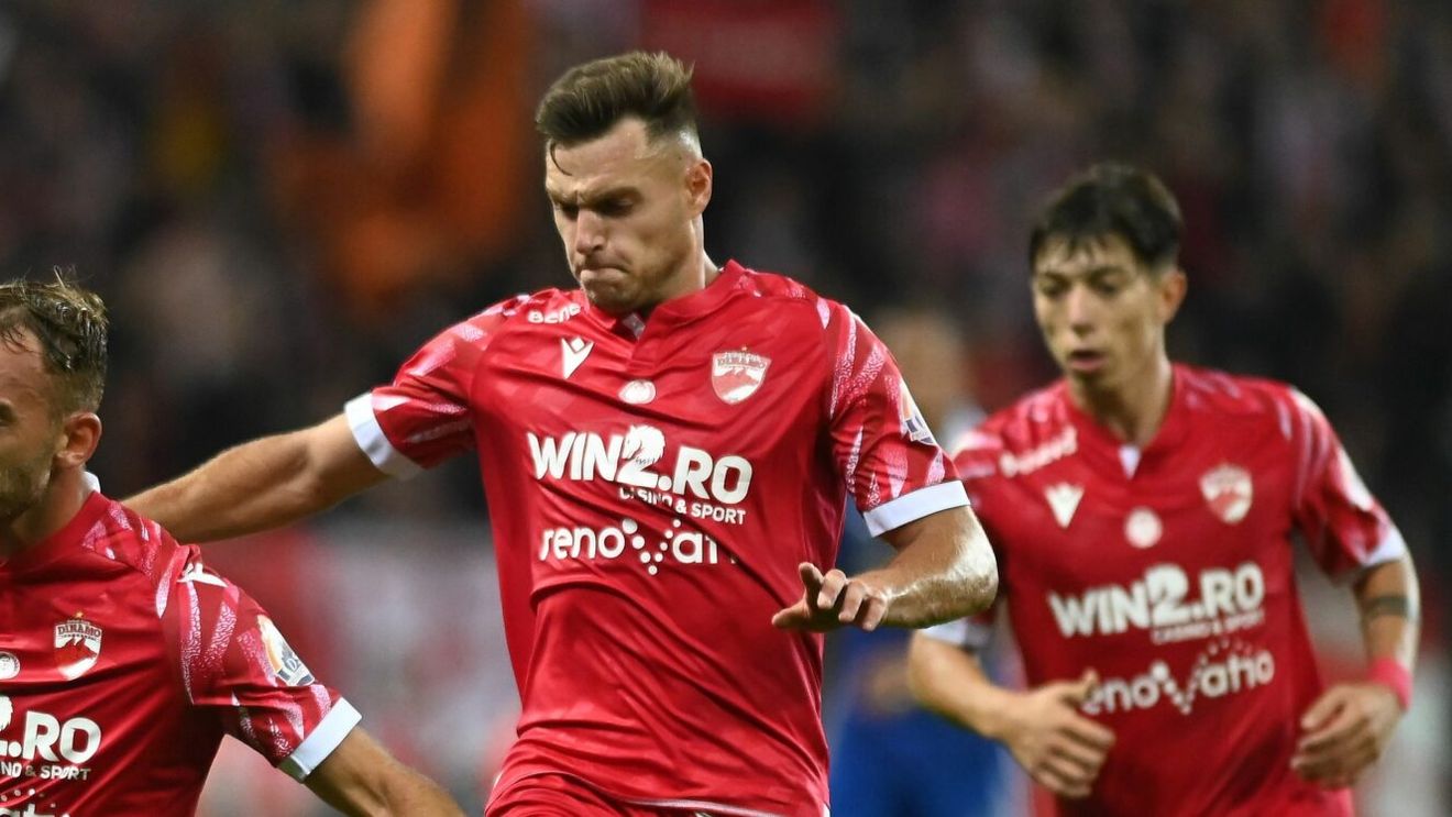 Sfatul primit de Dennis Politic de la Sir Alex Ferguson. „Asta mi-a rămas în cap încă de atunci”. Dinamovistul a povestit cum a ajuns, la 12 ani, la Manchester United. „Mi-a părut ireal” | VIDEO EXCLUSIV