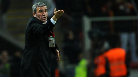 După Reghe, urmează "Regele"? Arabii îl vor și pe Hagi și îi oferă 7 milioane de dolari în doi ani