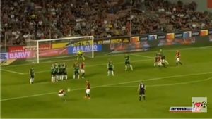 VIDEO | "Bijuteria" reușită de Stanciu! Românul a marcat superb din lovitură liberă în ultimul meci al Spartei Praga: tot stadionul i-a strigat numele