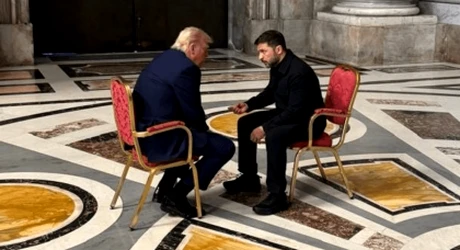 „Ai încredere!”. Un expert în citirea buzelor dezvăluie ce au discutat Zelenski și Trump la funeraliile Papei Francisc