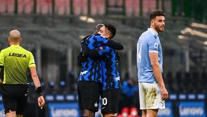Inter urcă pe locul 1 în Serie A, după victoria cu Lazio. Eternul duo Lukaku & Lautaro a devastat apărarea lui Simone Inzaghi | VIDEO