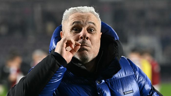 Gura mică, asta-i etapa lui Șumudică! Rapidul furnizează doi fotbaliști în primul 11 ideal din Superliga iar banca tehnică e ocupată în trombă de antrenorul giuleștenilor