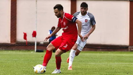 Alexandru Răuță a retrogradat cu CS Dinamo, dar rămâne în Liga 2. Mijlocașul a fost prezentat de ziua sa: ”Cât mai multe realizări în tricoul alb-albastru!”