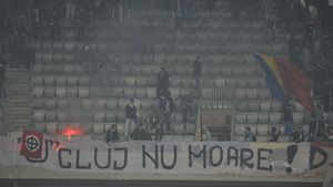 Jandarmeria a închis casele de bilete înainte de CFR - "U"! Mai puțin de 6000 de fani la meci