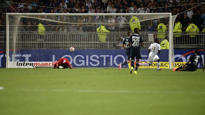Niculae, cel mai fericit dintre patronii de fotbal din România: "Puteam să marcăm 3-4 goluri. Să vadă și francezii cum novicii ăștia din România le-au dat o lecție de fotbal"