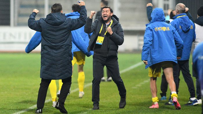 Viorel Moldovan rămâne antrenorul Petrolului și are mână liberă să pregătească echipa pentru a o duce în play-off-ul de promovare. De această dată, conducerea merge pe continuitate