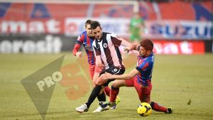 Max Nicu, impresionat de Liga 1 la debutul în România. "Nu e mare diferență față de Germania" Ce spune despre salvarea de la retrogradare