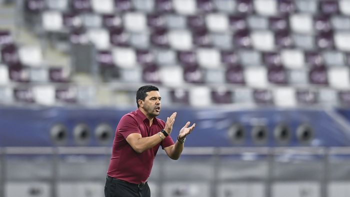 Cosmin Contra a făcut CIRC în Qatar: arbitrul nu a mai rezistat și l-a eliminat în prima etapă