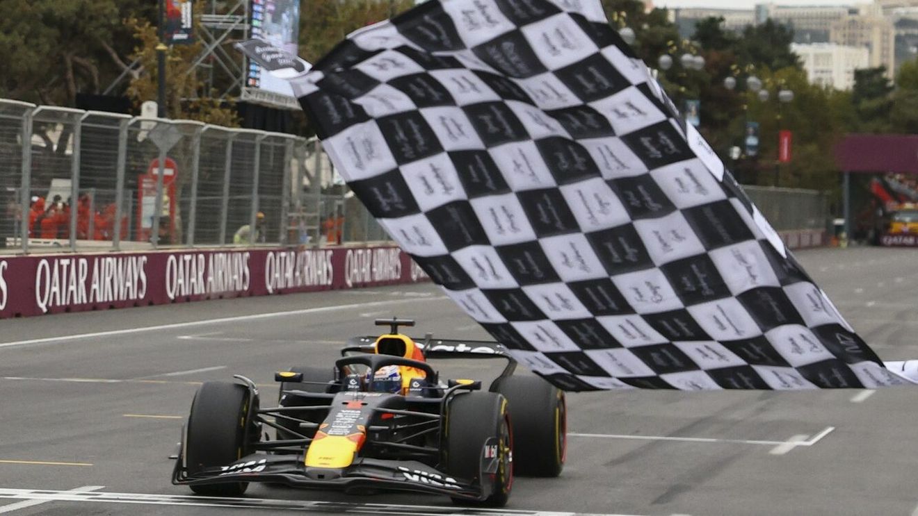 Dezastru pentru Piastri. A abandonat în MP din Azerbaidjan, câştigat de rivalul Max Verstappen