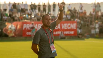Constantin Enache a dat drumul la treabă! Ar fi bătut palma cu un atacant și un mijlocaș, pentru venirea la FC Bacău